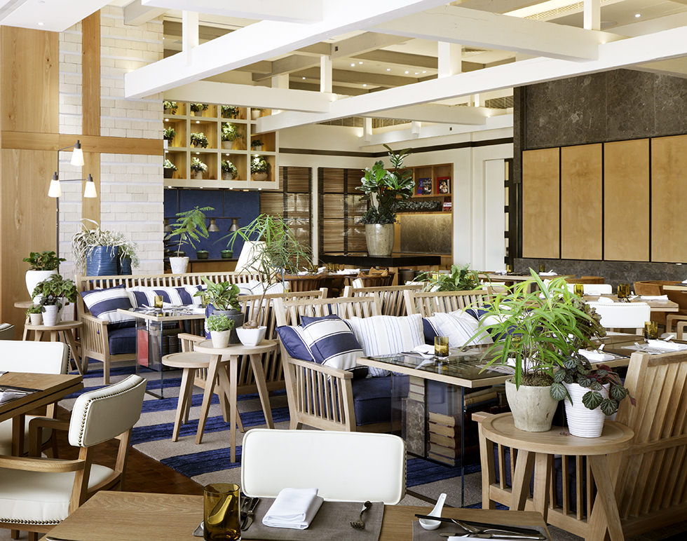 bond | The Aberdeen Marina Club “PORTSIDE” Restaurant - 2012 / Hong Kong